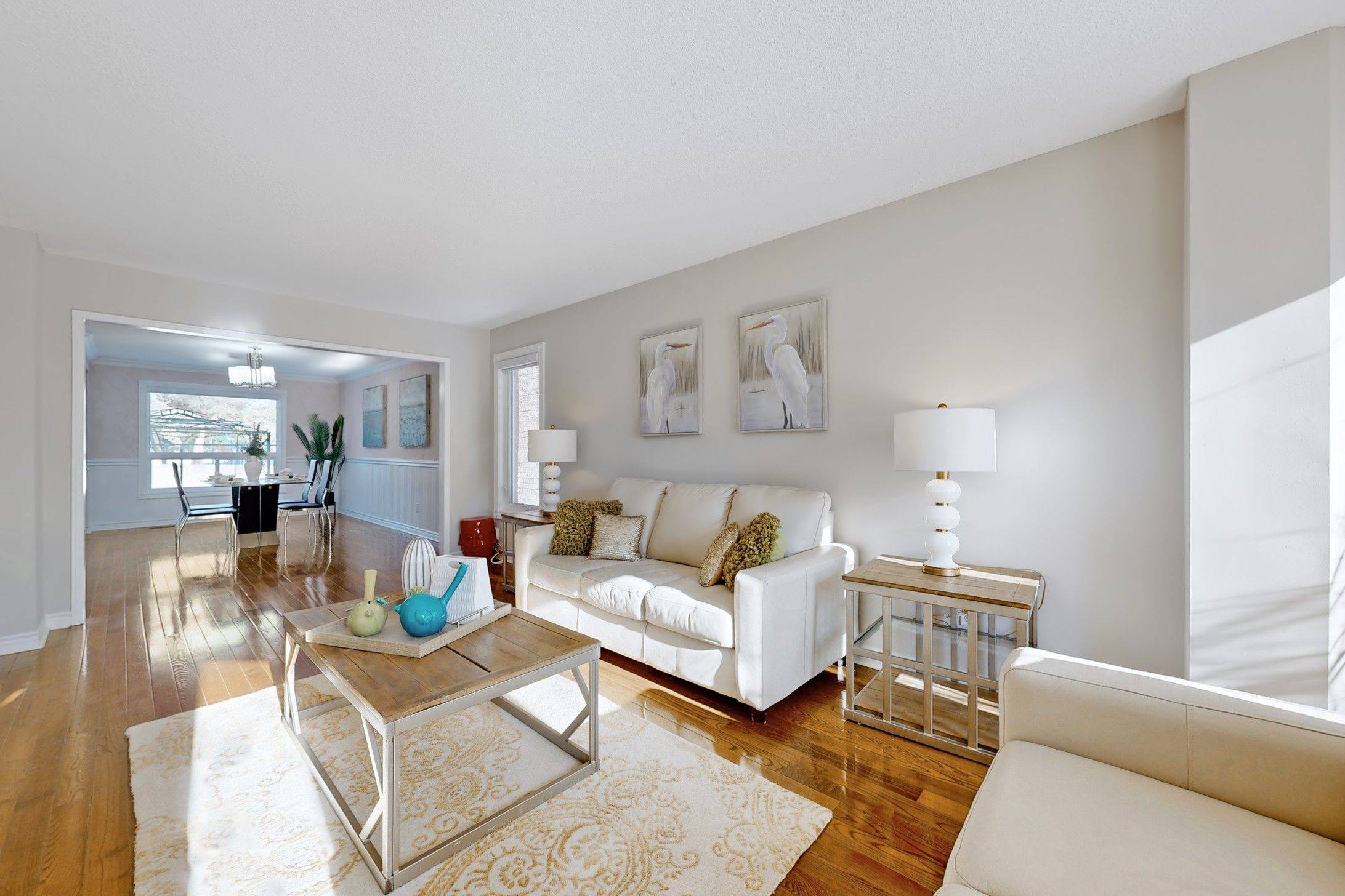 Vaughan, ON L4J 7C2,204 Chelwood DR