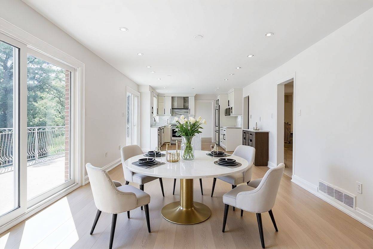 Vaughan, ON L4L 3G5,85 Villa Park DR #Upper & Main Levels