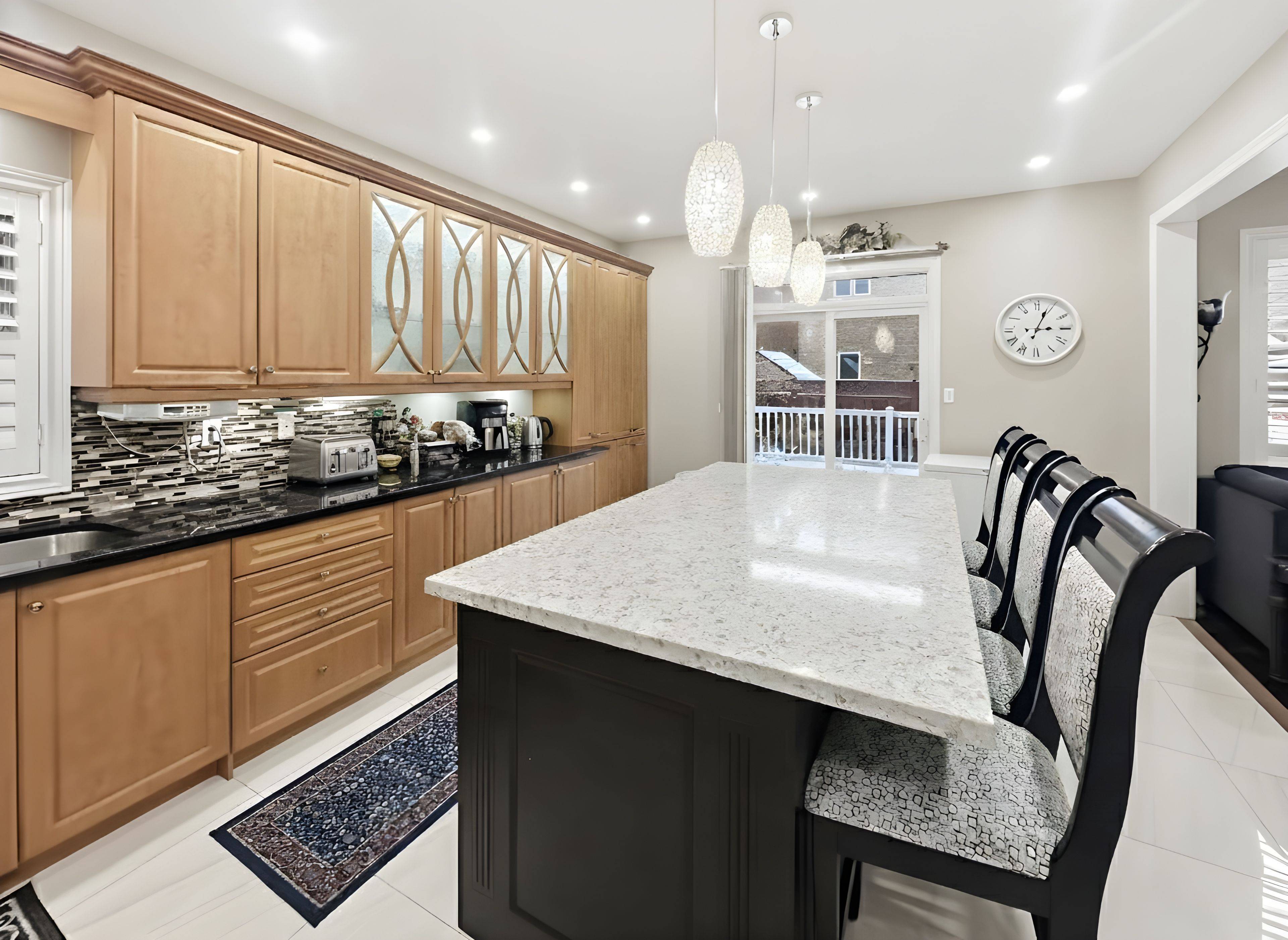 Brampton, ON L6R 3E7,28 Blazing Star DR