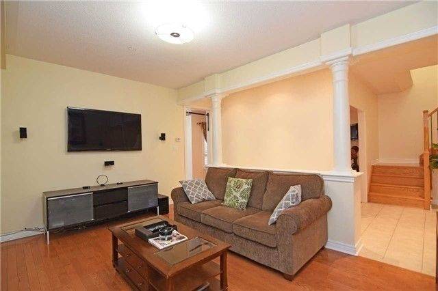 Brampton, ON L6X 0R4,50 Fandango DR