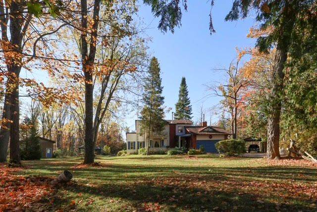 Kawartha Lakes, ON K9V 4R6,506 Snug Harbour RD