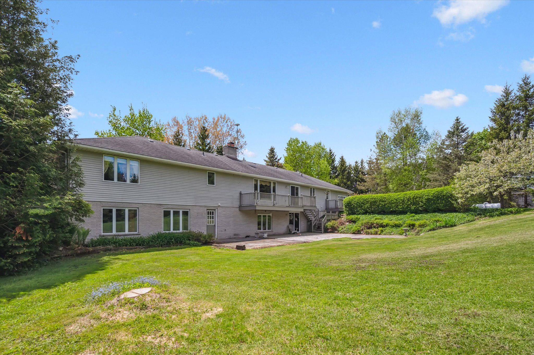 Centre Wellington, ON N1M 2W4,6631 Second Line