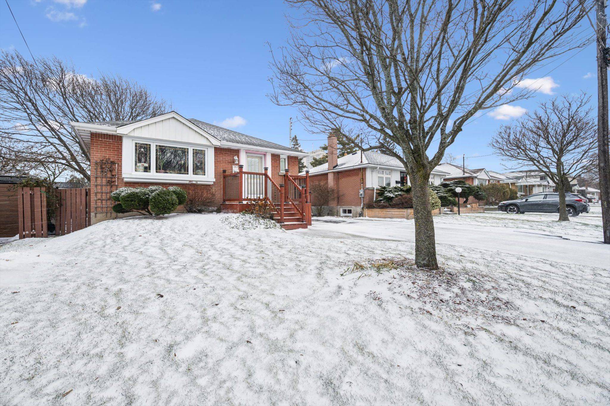 Hamilton, ON L8V 3Z6,263 East 36th ST