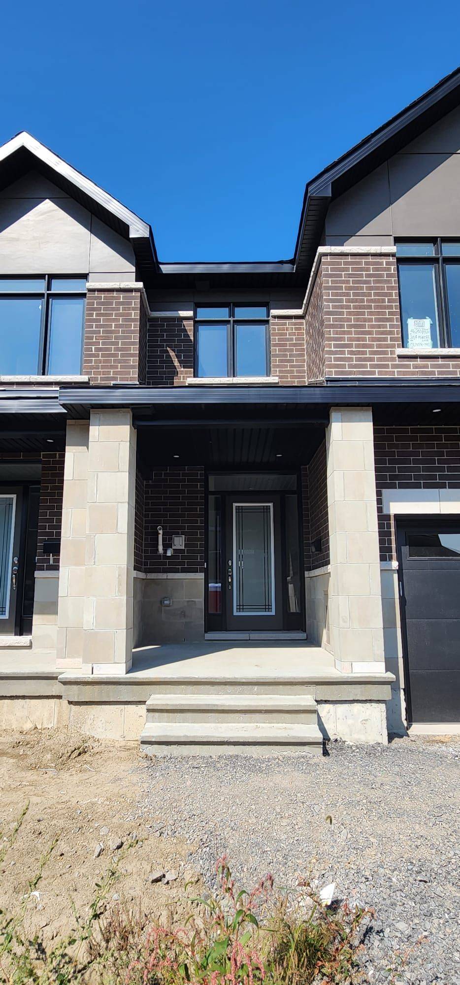 Blossom Park - Airport And Area, ON K4M 0L9,304 Makobe LN N