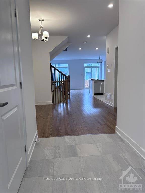 Blossom Park - Airport And Area, ON K4M 0L9,304 Makobe LN N