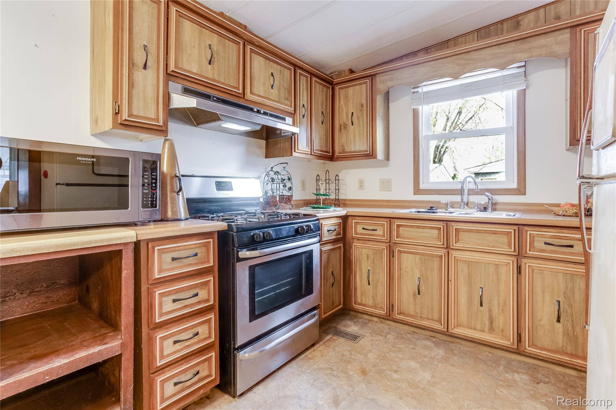 Marysville, MI 48040,3333 Ravenswood