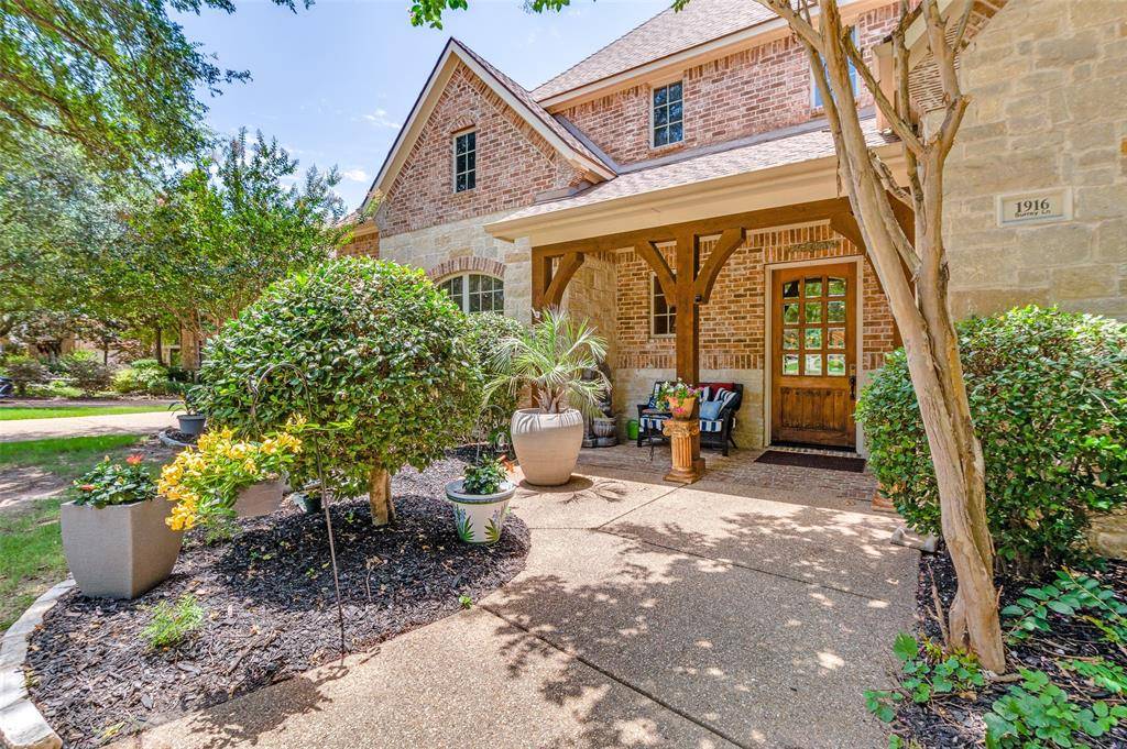 Mckinney, TX 75072,1916 Surrey Lane