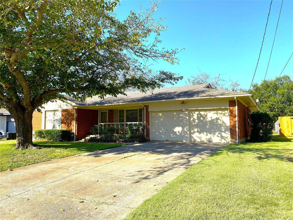 Benbrook, TX 76126,1206 Usher Street