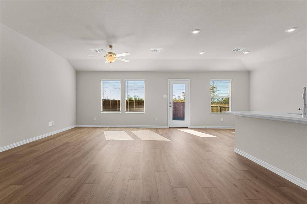 Crowley, TX 76036,6649 Valley Lake Lane