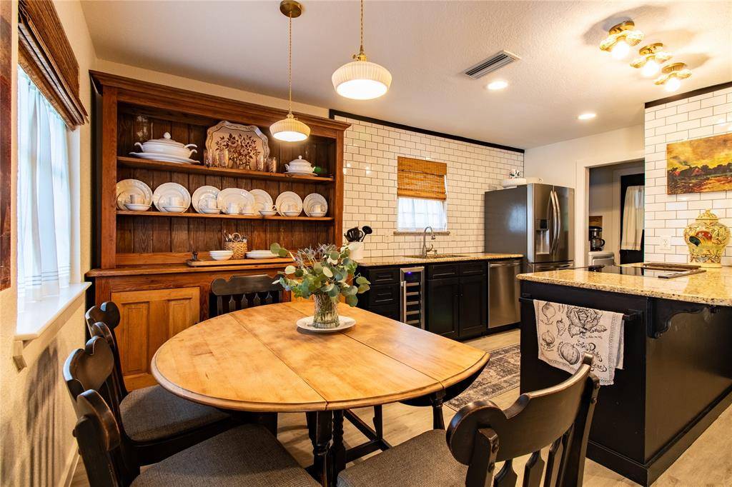 Rockwall, TX 75087,818 E Heath Street