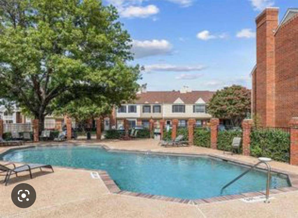 Coppell, TX 75019,232 Samuel Boulevard #02