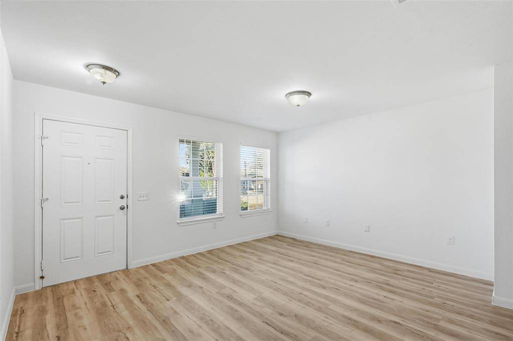 Dallas, TX 75212,1826 Kraft Street