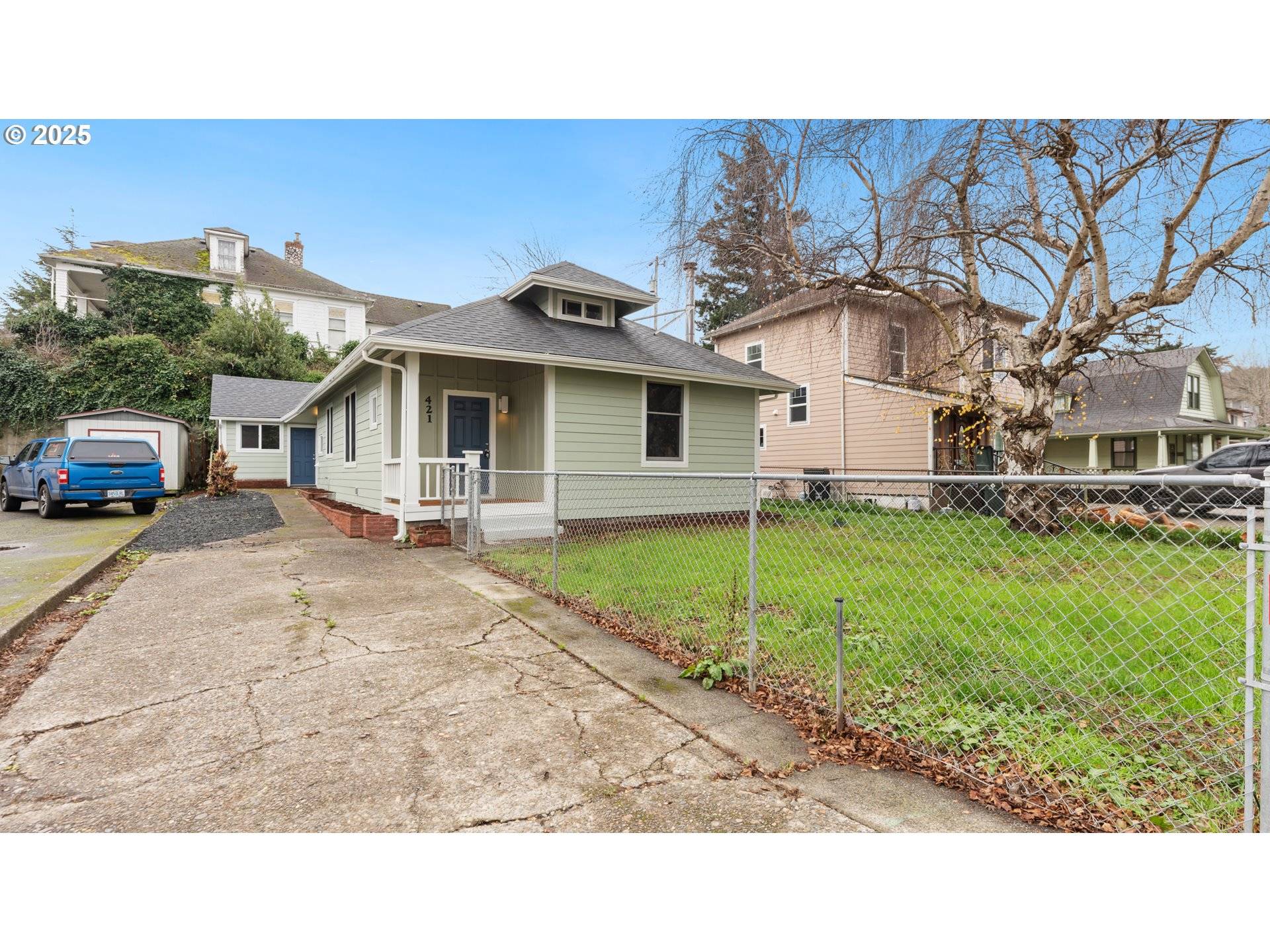 Coos Bay, OR 97420,421 GOLDEN AVE