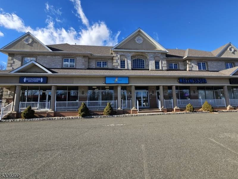 Scotch Plains Twp., NJ 07076,1943 Us Highway 22