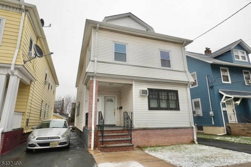 Bloomfield Twp., NJ 07003,81 Berkeley Ave