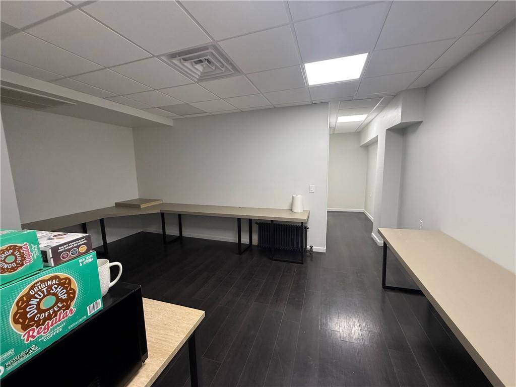 Brooklyn, NY 11220,449 Bay Ridge AVE