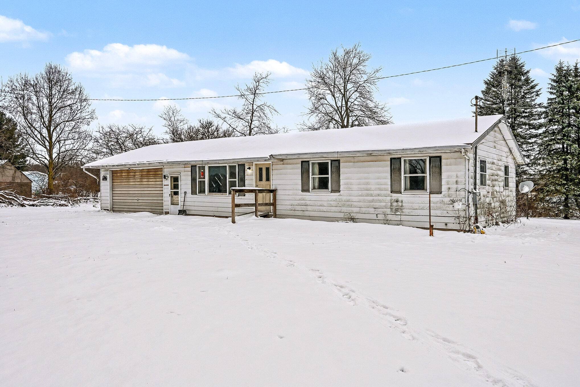 Constantine, MI 49042,13072 Garber RD