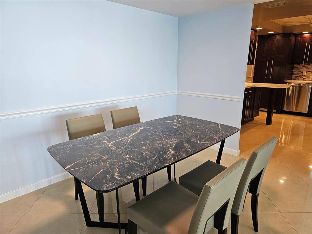 Fort Lauderdale, FL 33308,4100 Galt Ocean Dr #1111