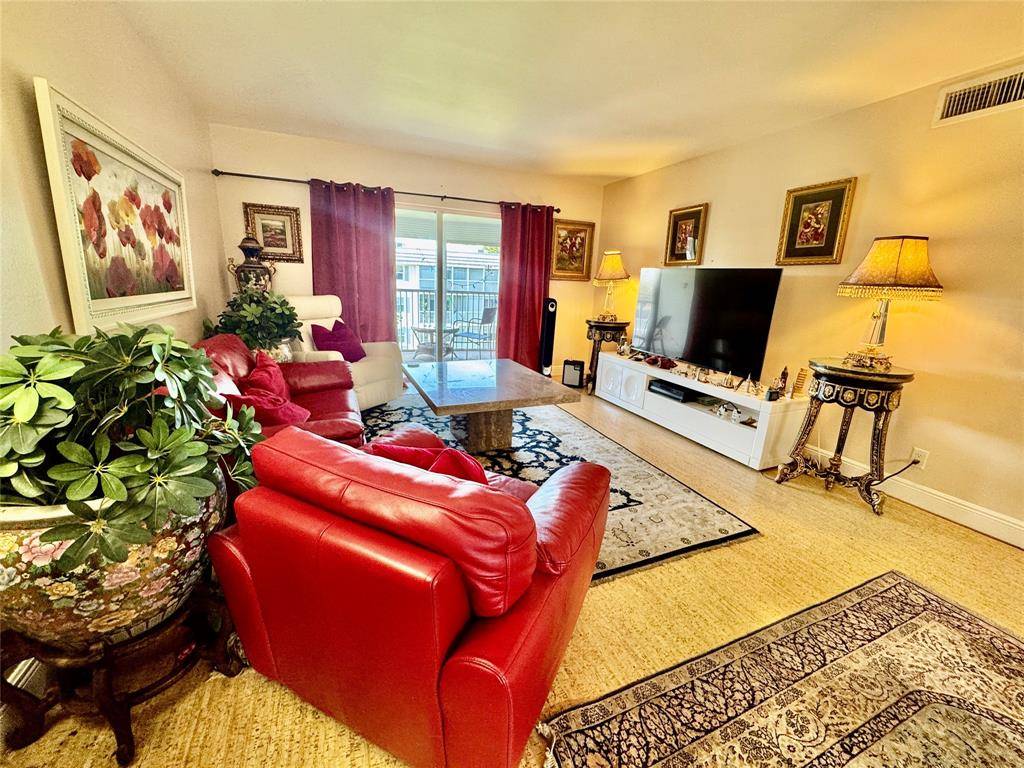 Boca Raton, FL 33432,800 E Camino Real #PH4160