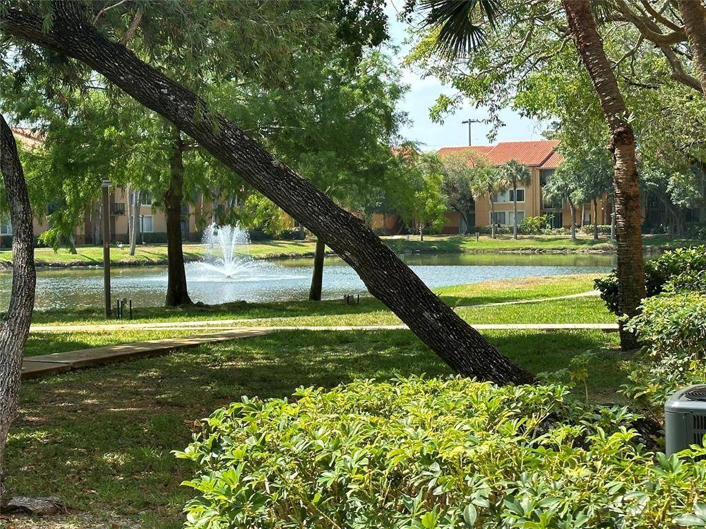 Plantation, FL 33324,10741 Cleary Blvd #102