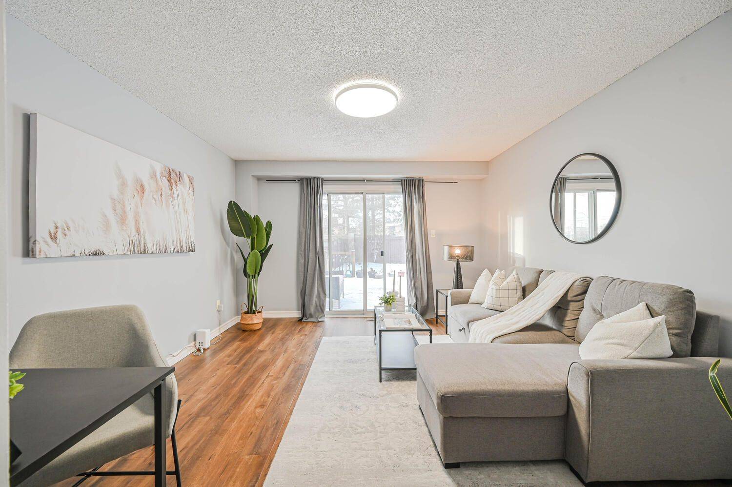 Brampton, ON L6R 1B4,73 Chipmunk CRES