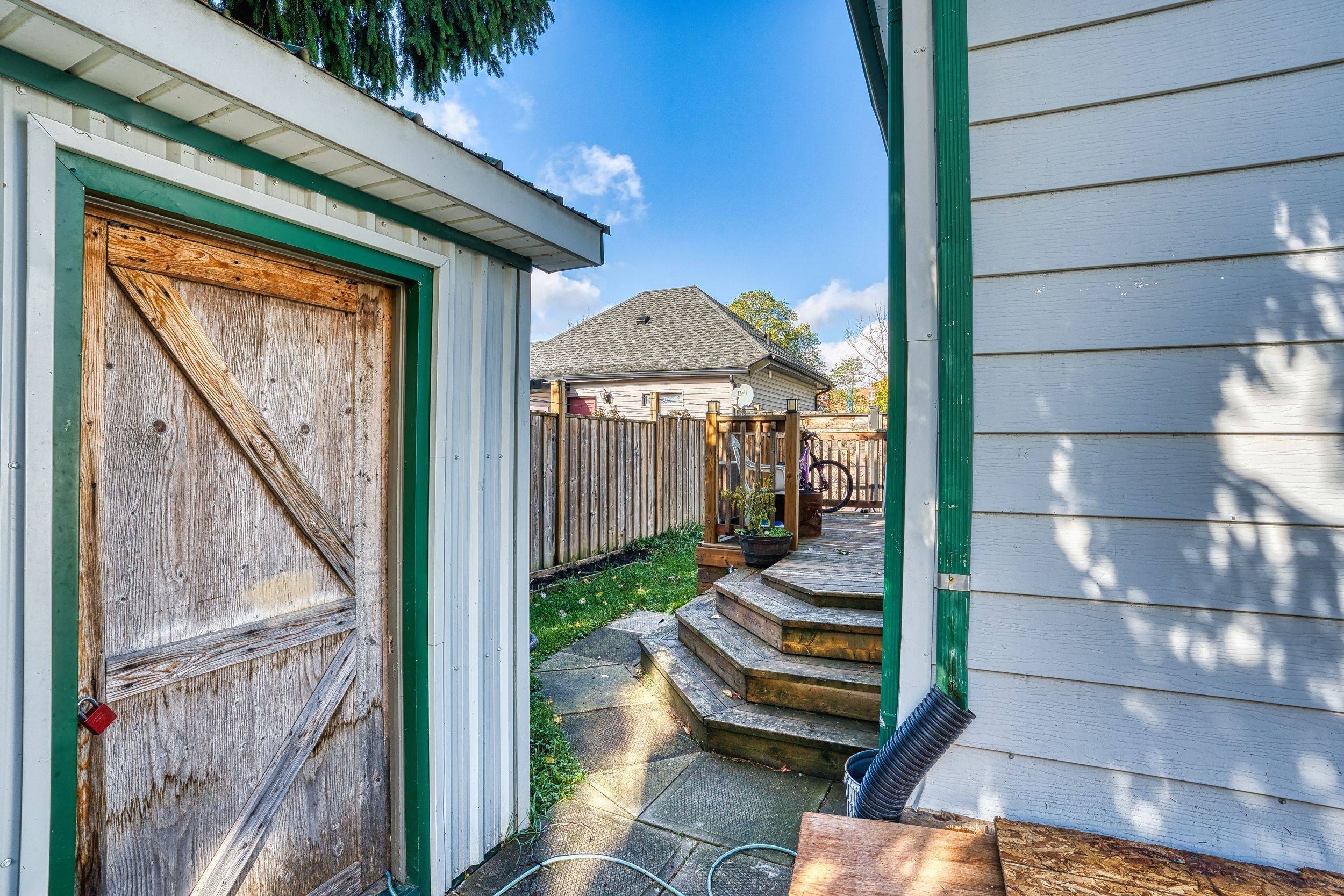 Stratford, ON N5A 4T5,252 Romeo ST S