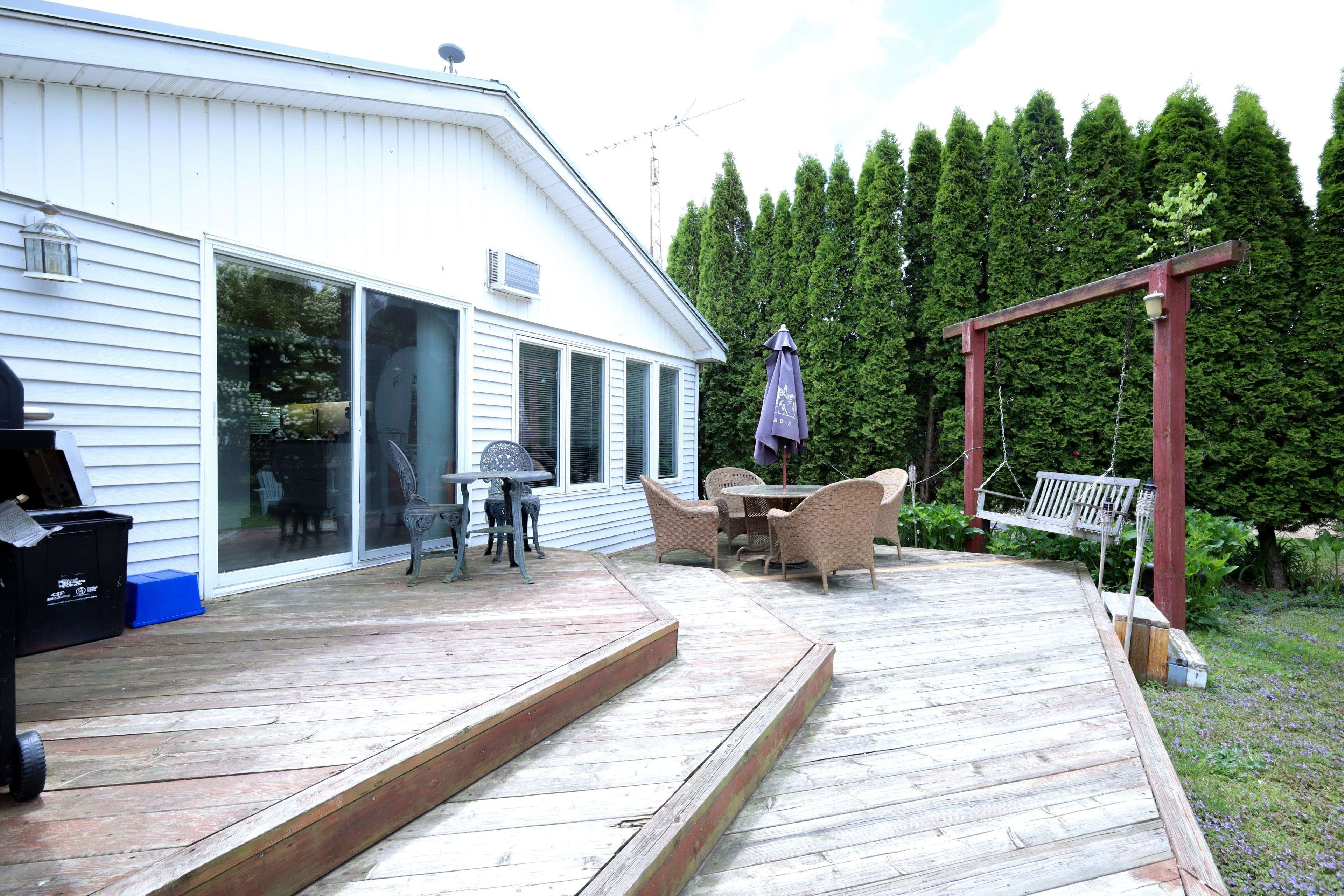 Norfolk, ON N0E 1M0,4 Palin ST