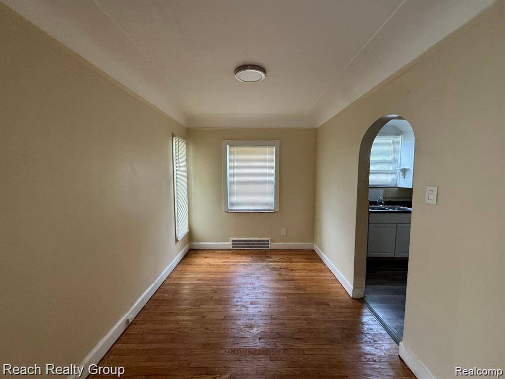 Detroit, MI 48219,16512 PATTON ST