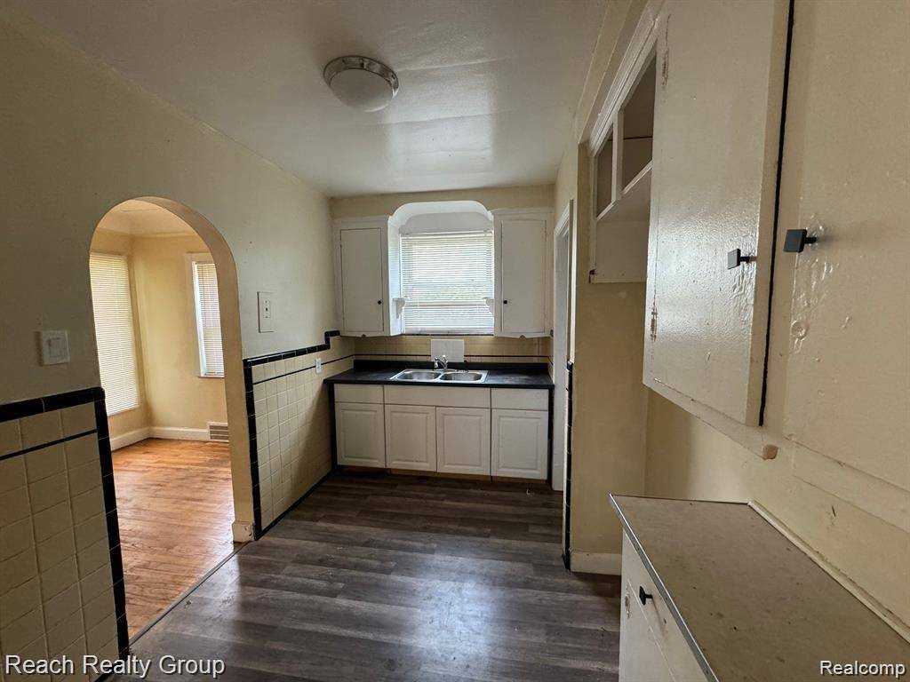 Detroit, MI 48219,16512 PATTON ST