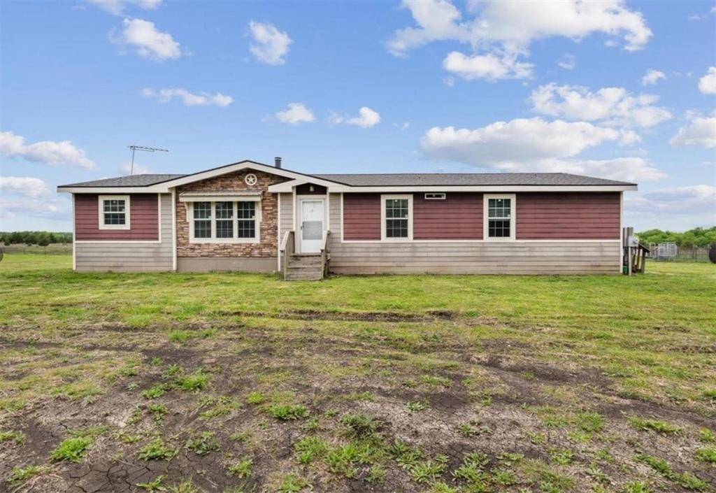 Celeste, TX 75423,7141 County Road 1050