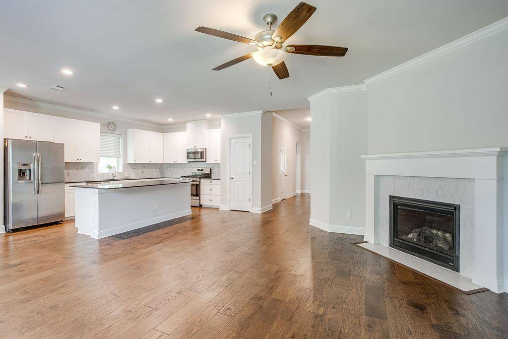 Fort Worth, TX 76109,3320 Mission Street