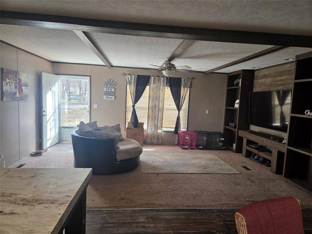 Gainesville, TX 76240,609 County Road 262