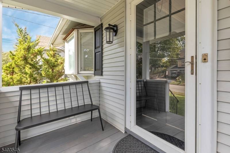 Verona Twp., NJ 07044,46 Hillside Ave