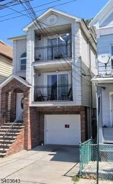 Elizabeth City, NJ 07206,523 Marshall St #2