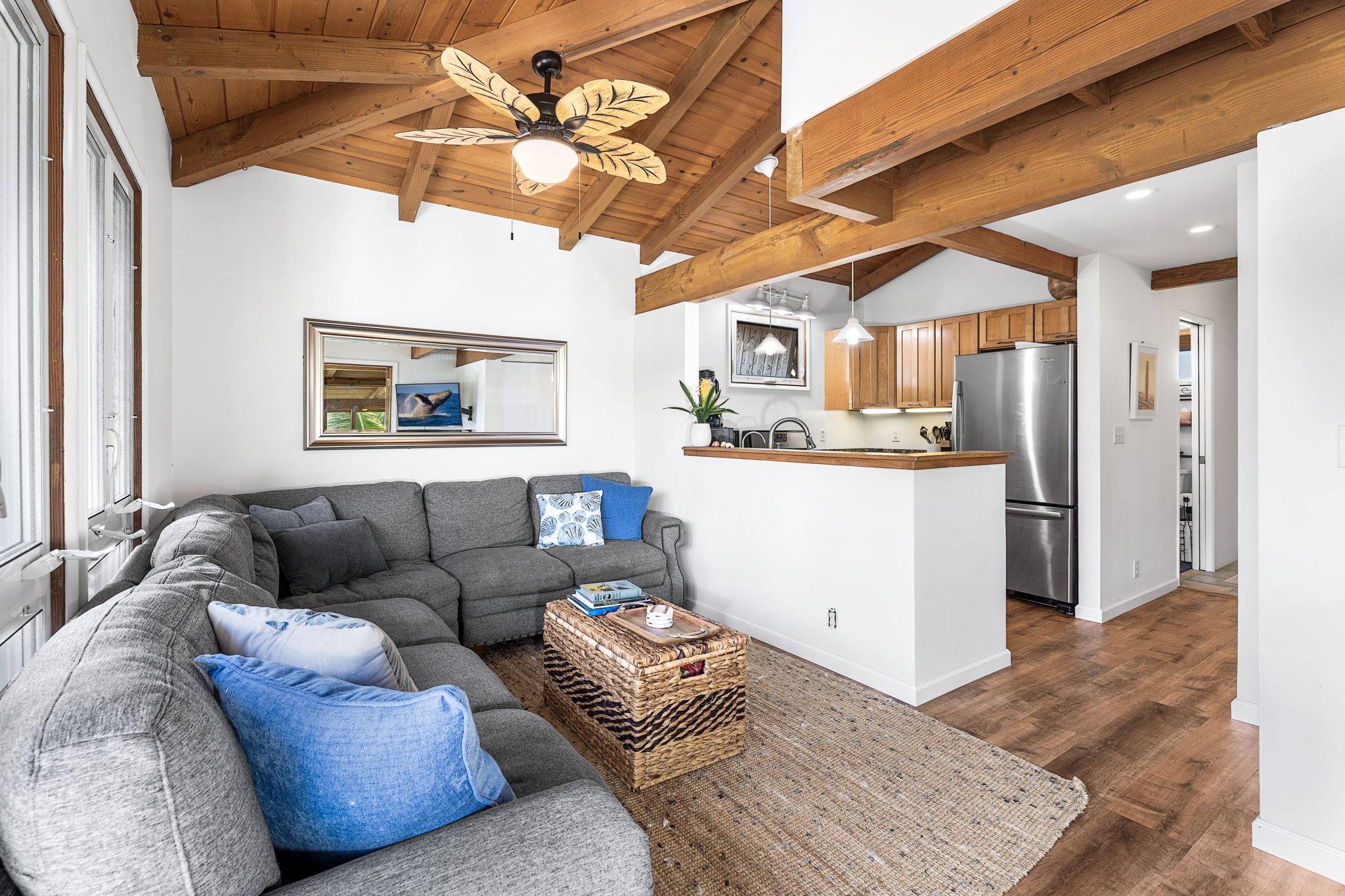 Kailua-kona, HI 96740,76-6176 HOLUALOA BEACH RD