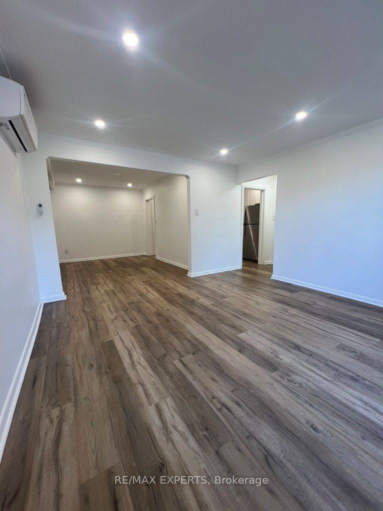 Toronto C03, ON M6C 2S1,101 Kenwood AVE #2