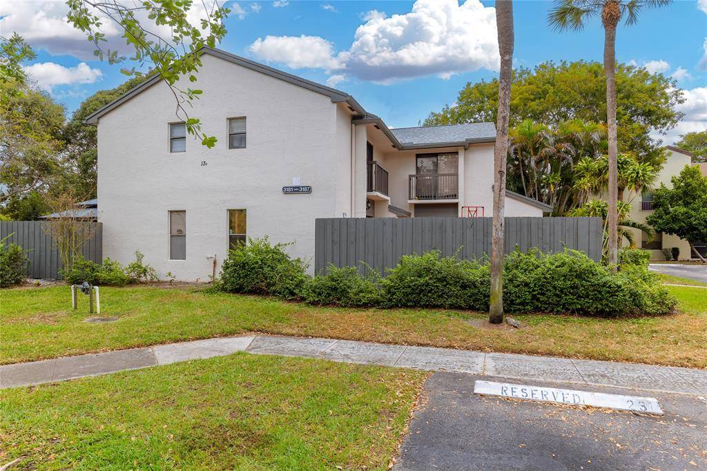 Coconut Creek, FL 33063,3183 Cocoplum Cir #3375