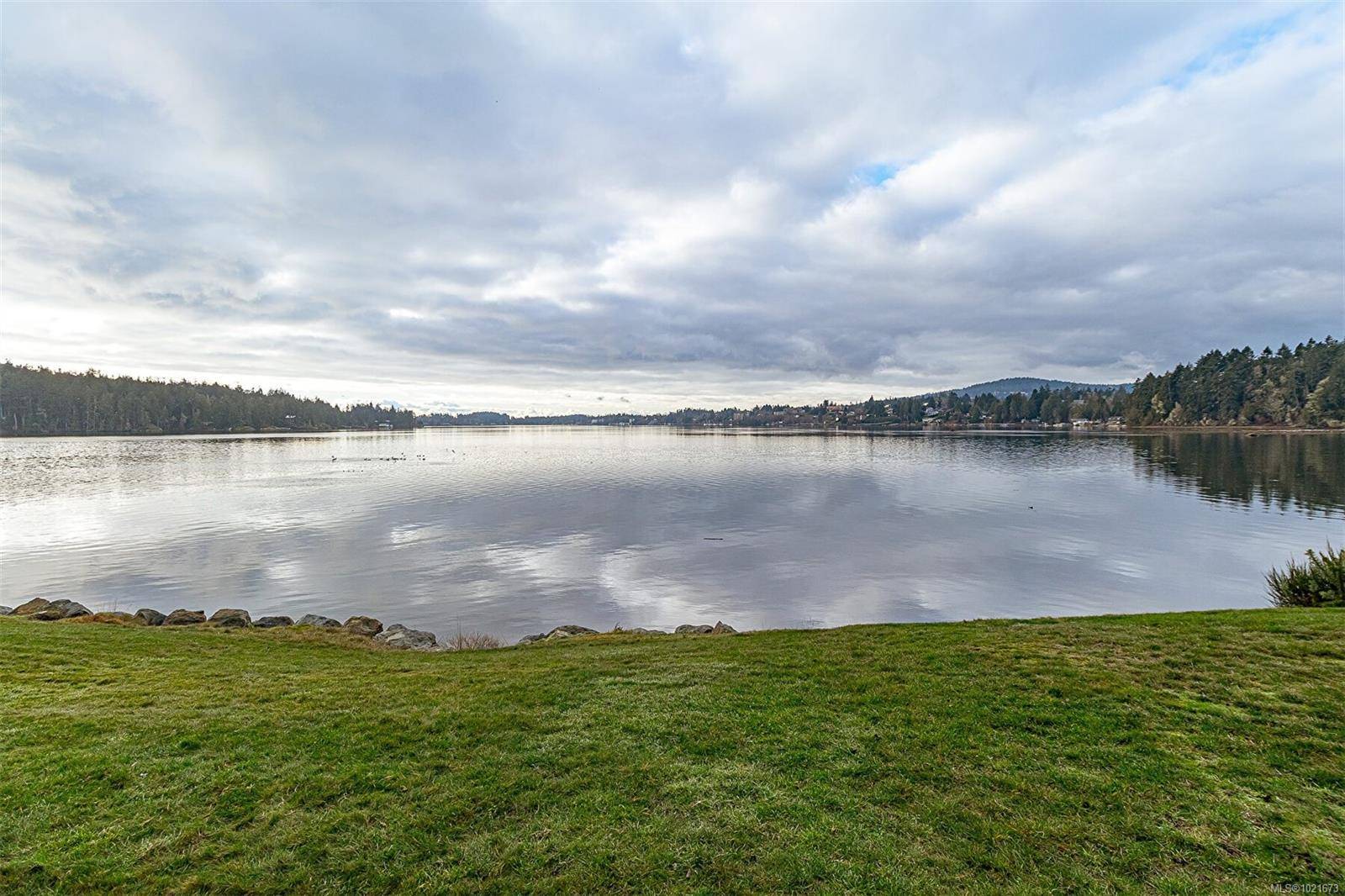 Sooke, BC V9Z 0B2,1996 Glenidle Rd