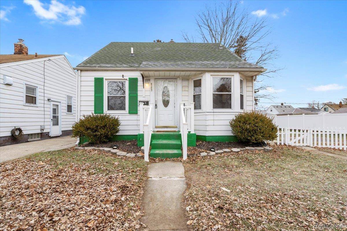 Lincoln Park, MI 48146,2146 University AVE