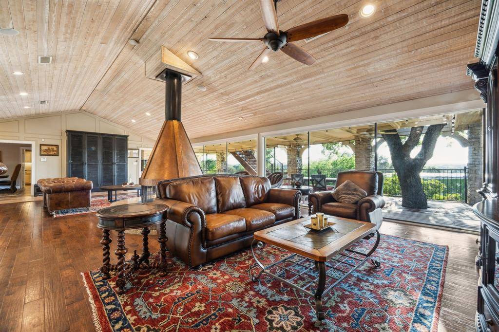 Trophy Club, TX 76262,403 Hilltop