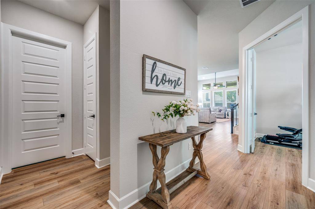 The Colony, TX 75056,6333 Hedgecoxe Road