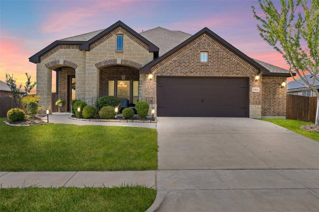 Glenn Heights, TX 75154,1901 Sunflower Drive