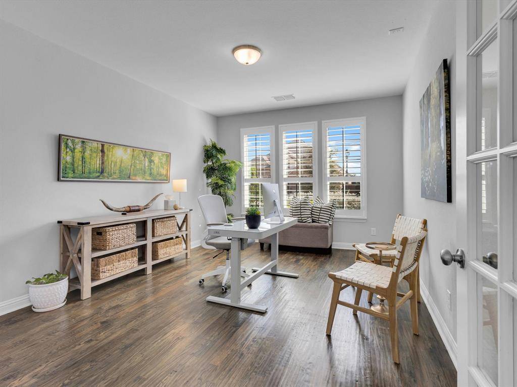 Fort Worth, TX 76131,412 Ambrose Street