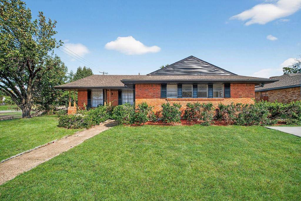 Dallas, TX 75238,9662 Ferndale Road