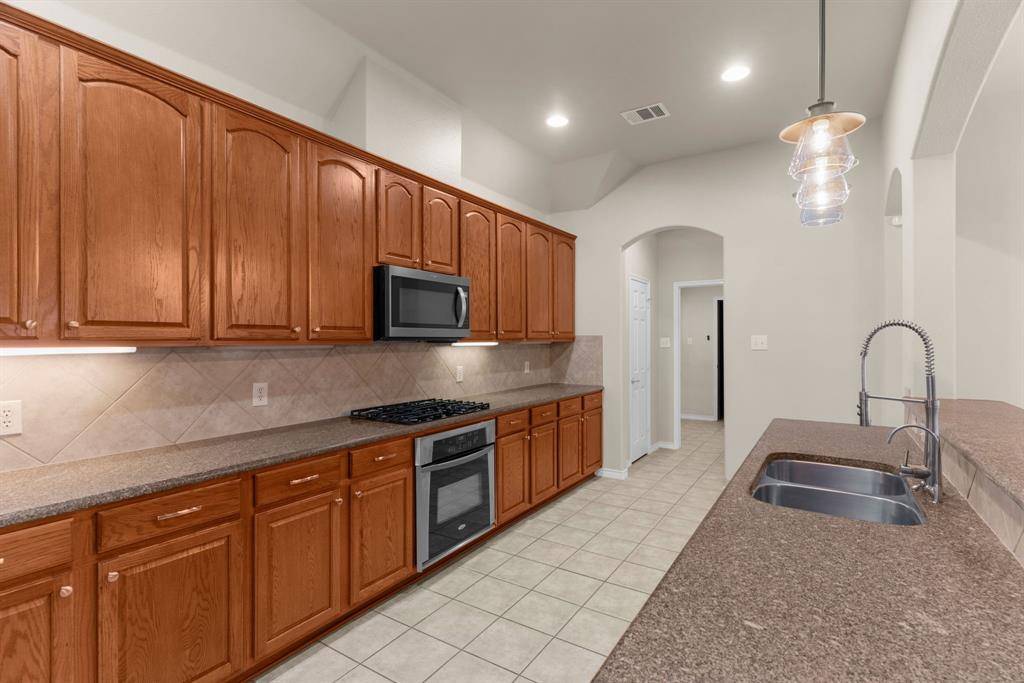 Frisco, TX 75035,9458 Park Garden Drive