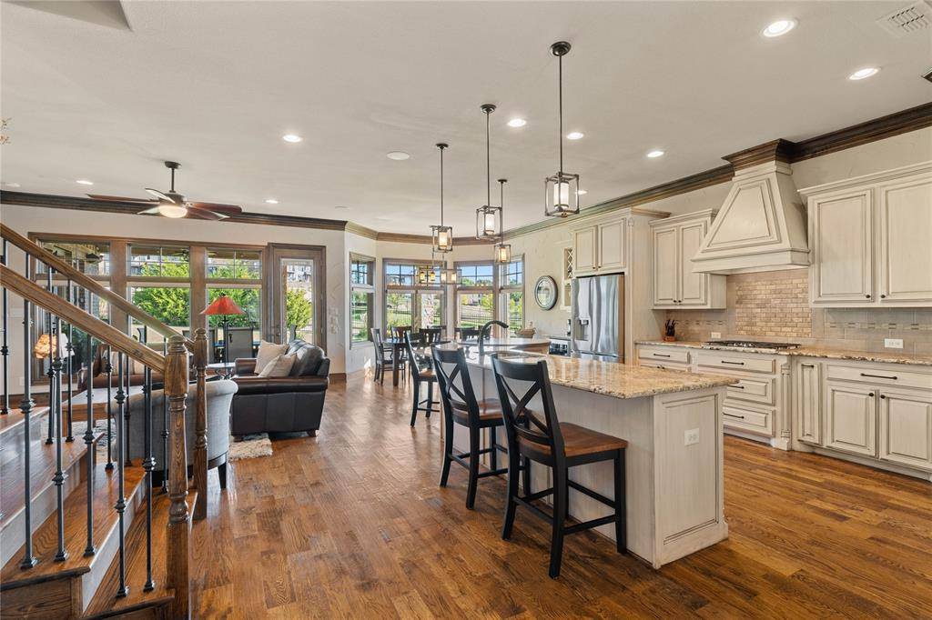 Rockwall, TX 75032,293 Harborview Drive