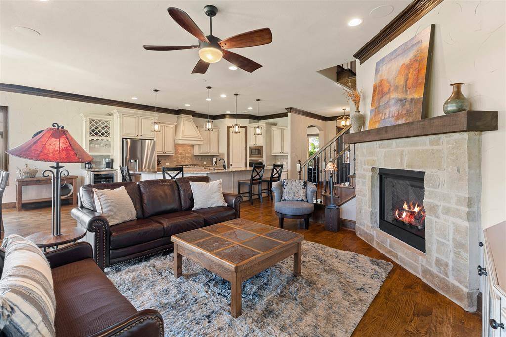 Rockwall, TX 75032,293 Harborview Drive