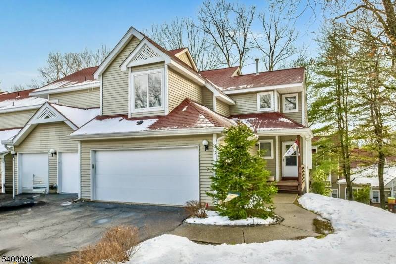 Jefferson Twp., NJ 07438,15 Heritage Ct