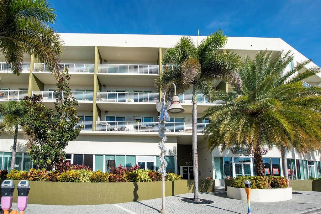 Wilton Manors, FL 33305,2301 Wilton Drive #R409