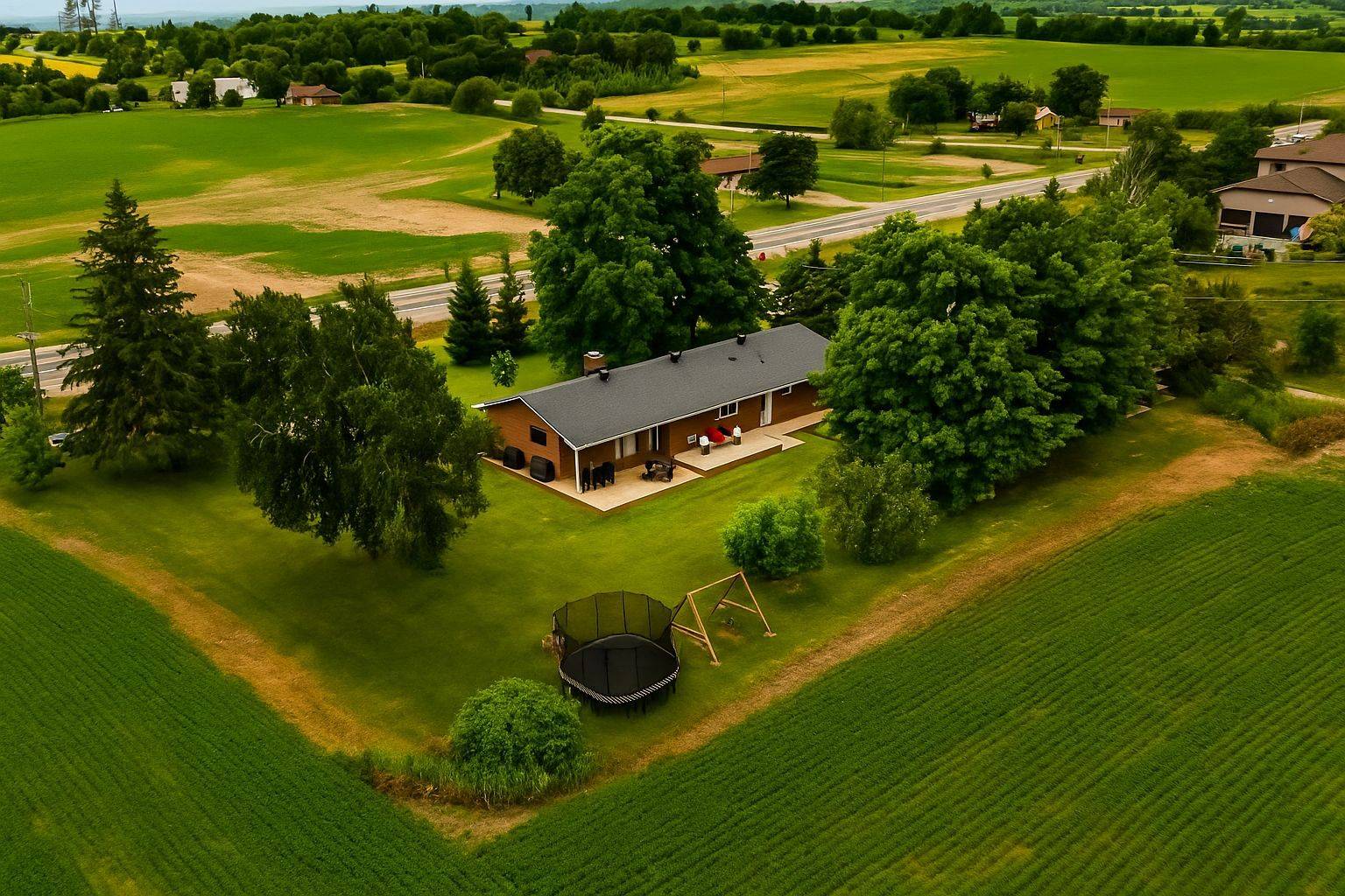 Adjala-tosorontio, ON L9R 1V1,8400 ON-89 HWY